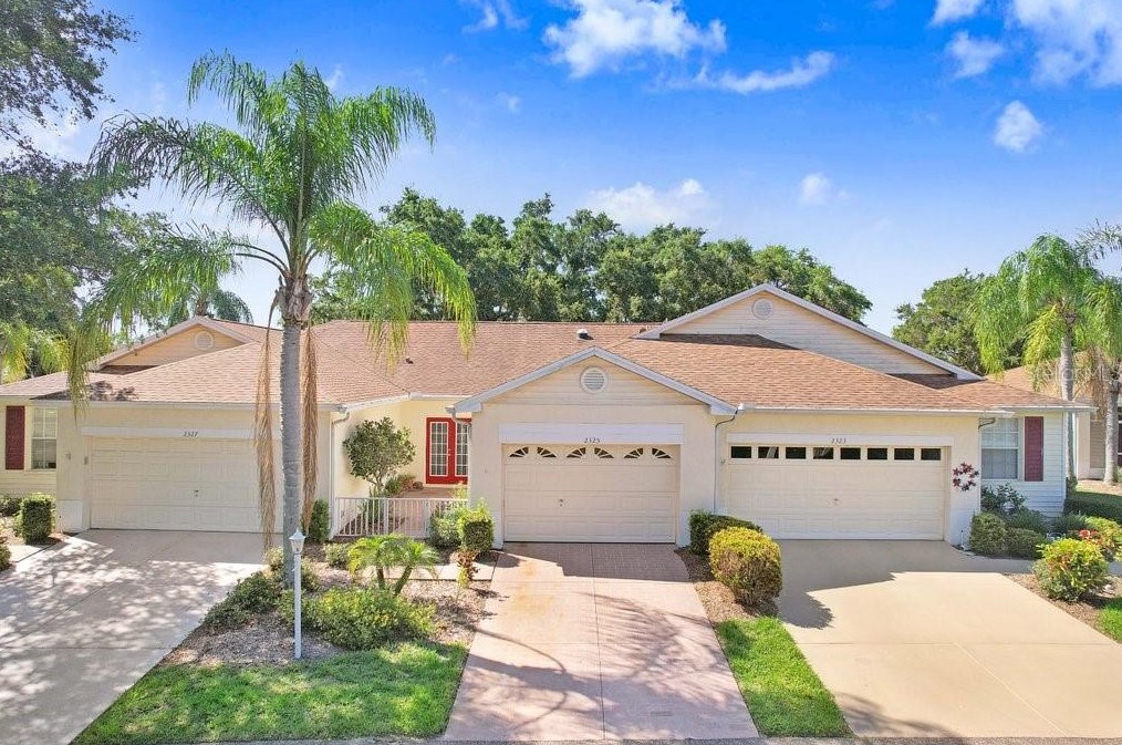 2325 Nantucket Dr #39, Ruskin, FL 33573