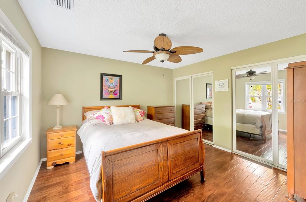 1514 Woonsocket Ln, Brandon FL  33511-1823 exterior