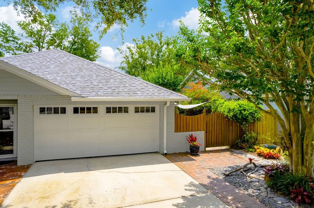 1514 Woonsocket Ln, Brandon FL  33511-1823 exterior