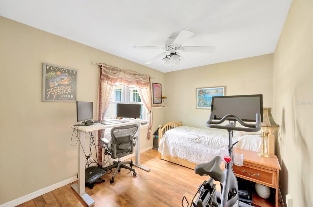 1514 Woonsocket Ln, Brandon FL  33511-1823 exterior