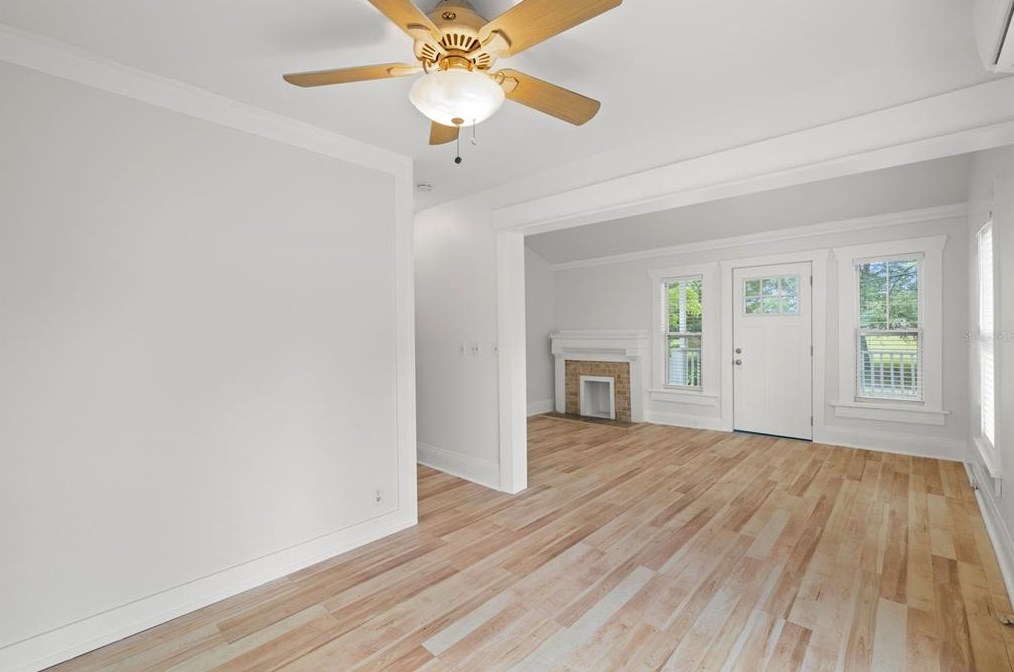 3011 Ola Ave, Tampa FL 33603-3500 exterior