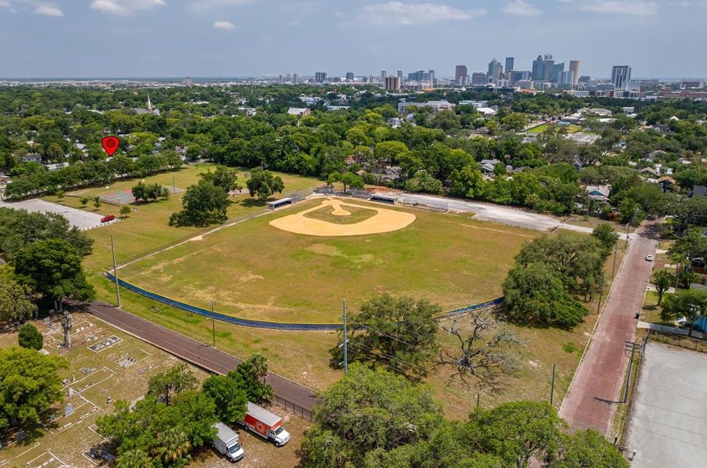 3011 Ola Ave, Tampa FL 33603-3500 exterior