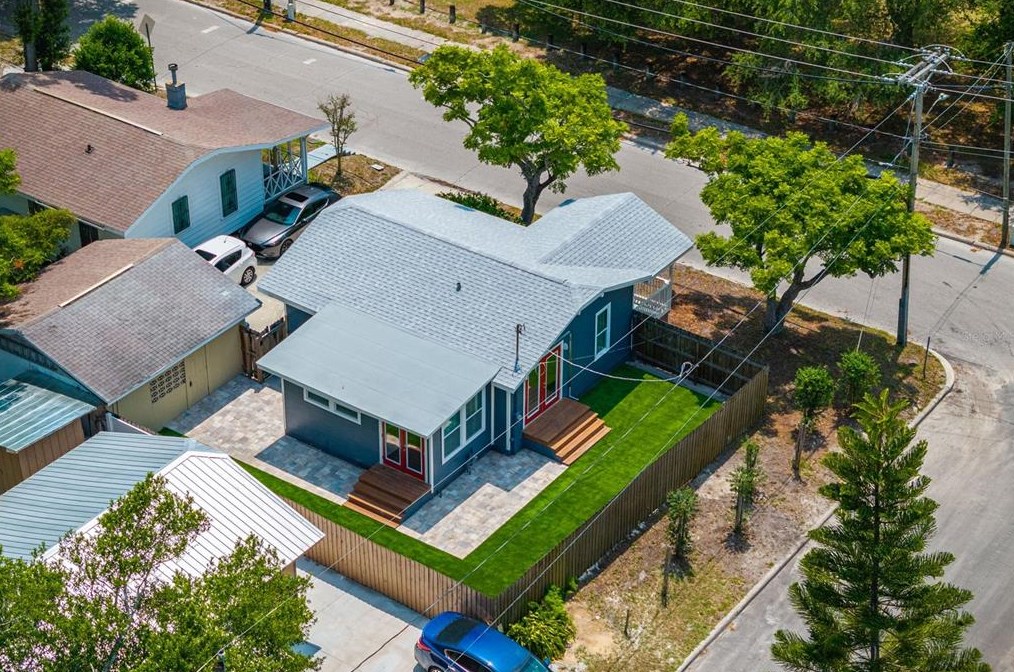 3011 Ola Ave, Tampa FL 33603-3500 exterior