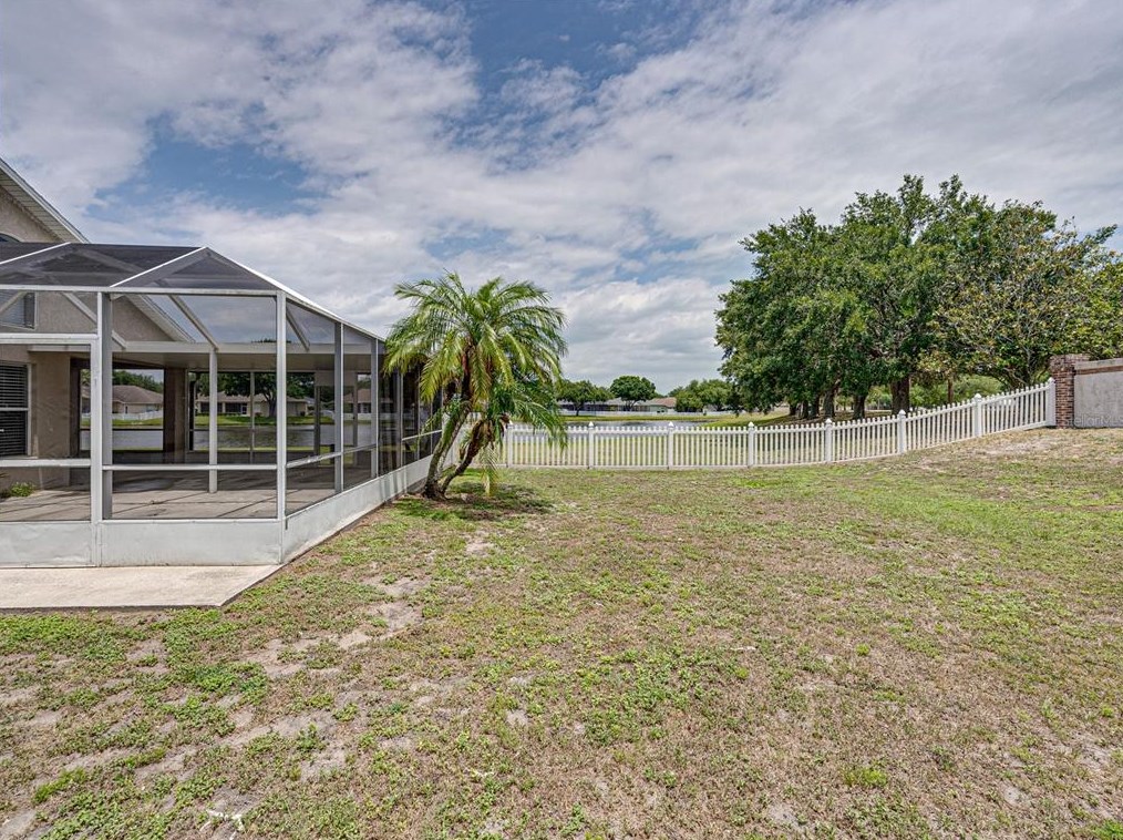 9127 Egret Cove Cir, Riverview FL  33578-3114 exterior