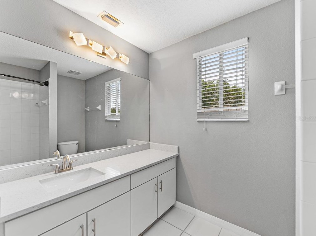 9127 Egret Cove Cir, Riverview FL  33578-3114 exterior