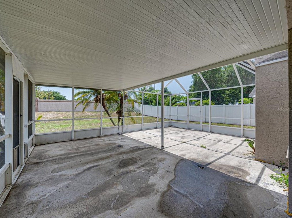 9127 Egret Cove Cir, Riverview FL  33578-3114 exterior