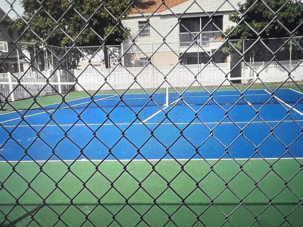 7210 Manhattan Ave, Tampa FL  33614-3703 exterior