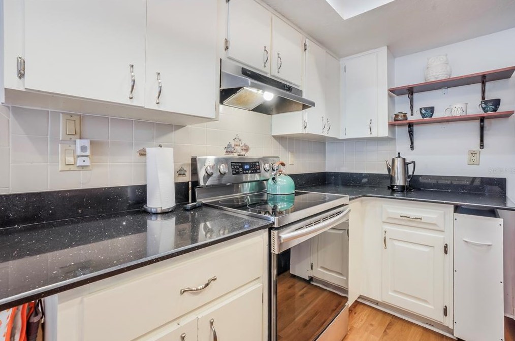 10 Byrsonima Ct, Homosassa FL 34446-4609 exterior