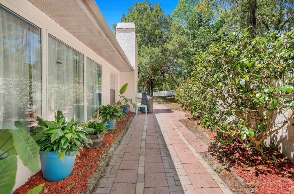 10 Byrsonima Ct, Homosassa FL 34446-4609 exterior