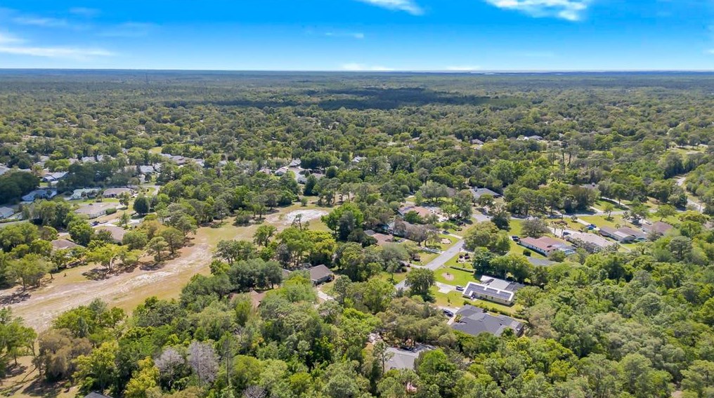 10 Byrsonima Ct, Homosassa FL 34446-4609 exterior