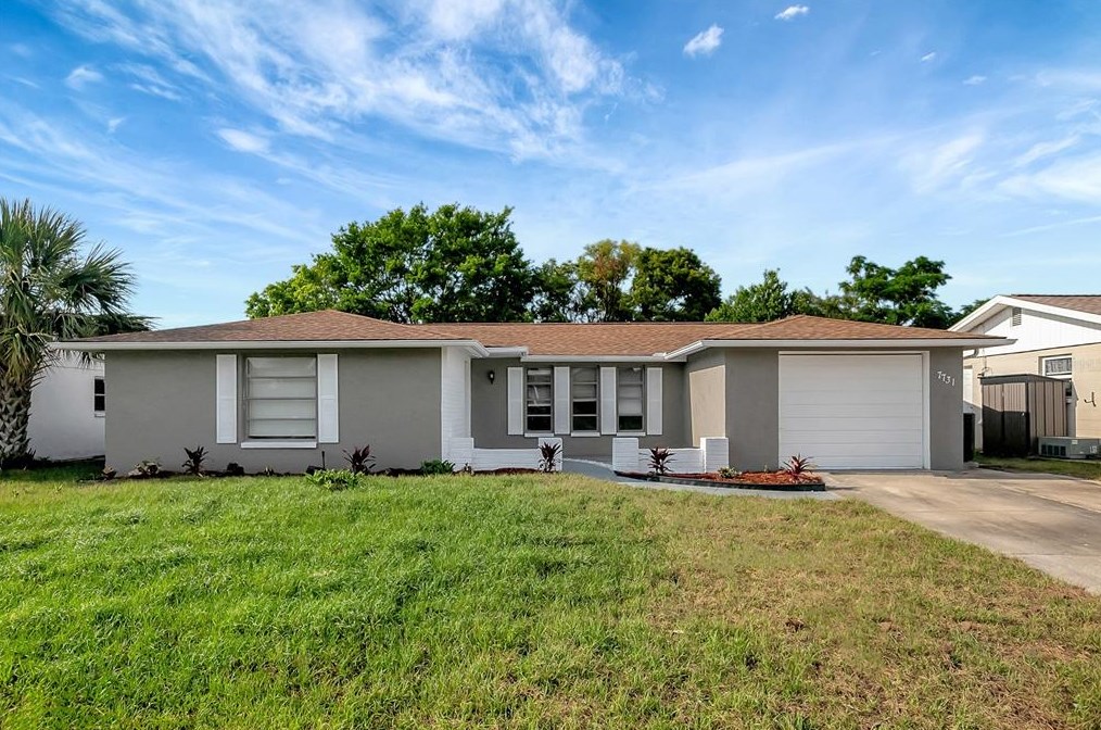 7731 Foxbloom Dr, Port Richey, FL 34668-1707