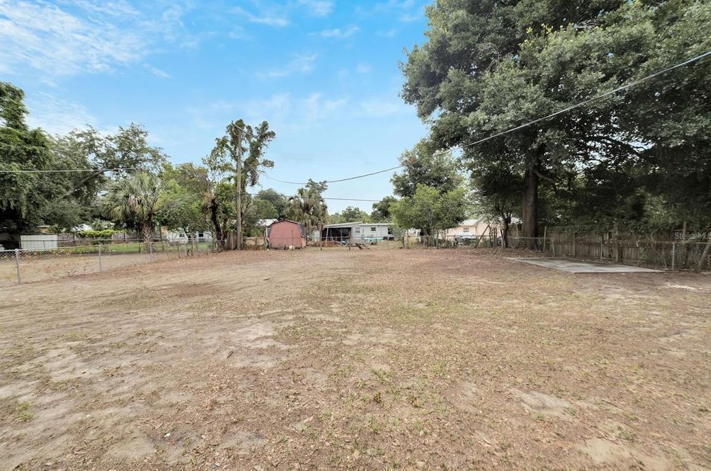 8719 Larkhall Pl, Tampa FL 33604-2310 exterior