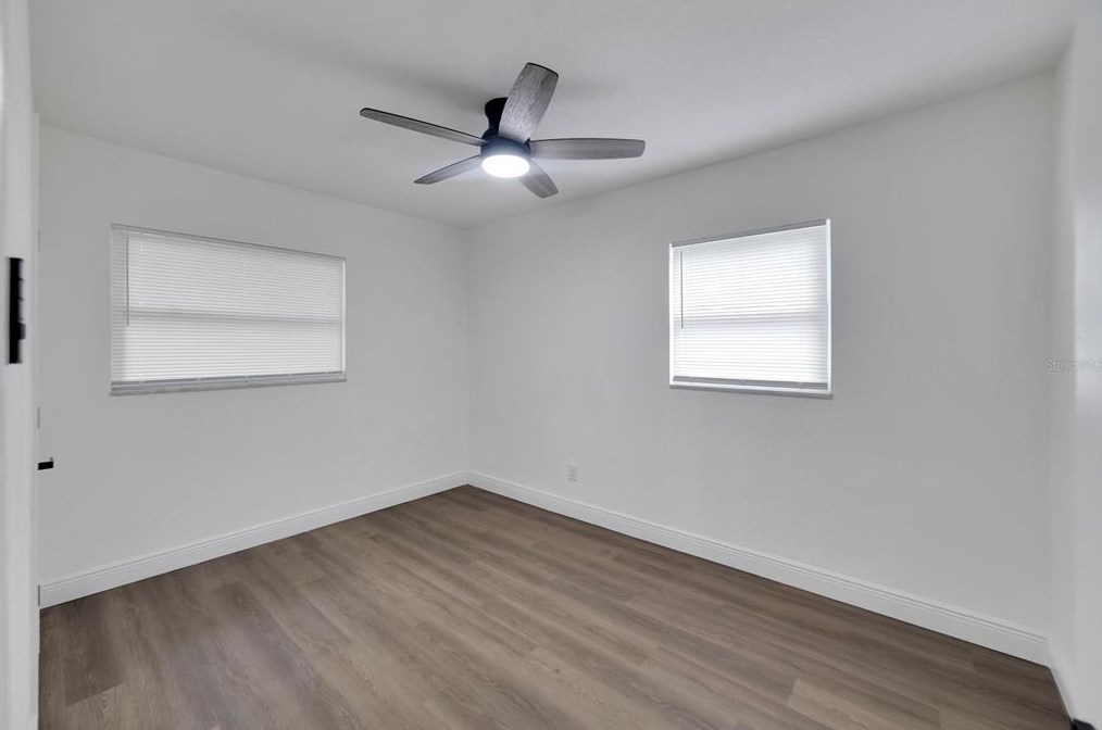 8719 Larkhall Pl, Tampa FL 33604-2310 exterior