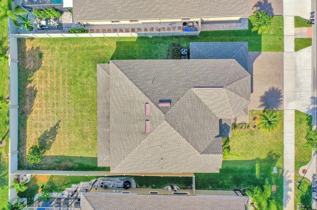 9910 Smarty Jones Dr, Ruskin FL  33573-6718 exterior