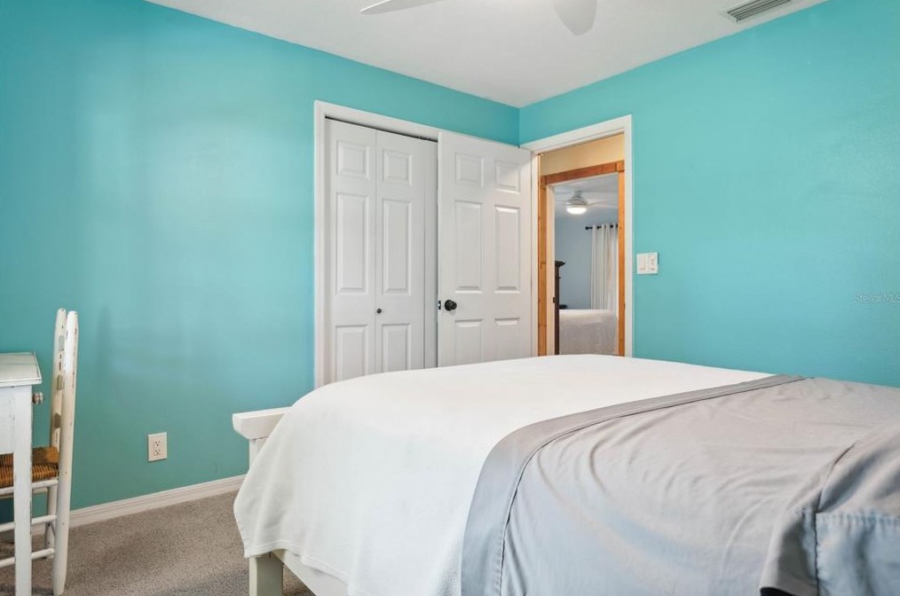 1950 Clement Rd, Lutz FL  33549-5557 exterior