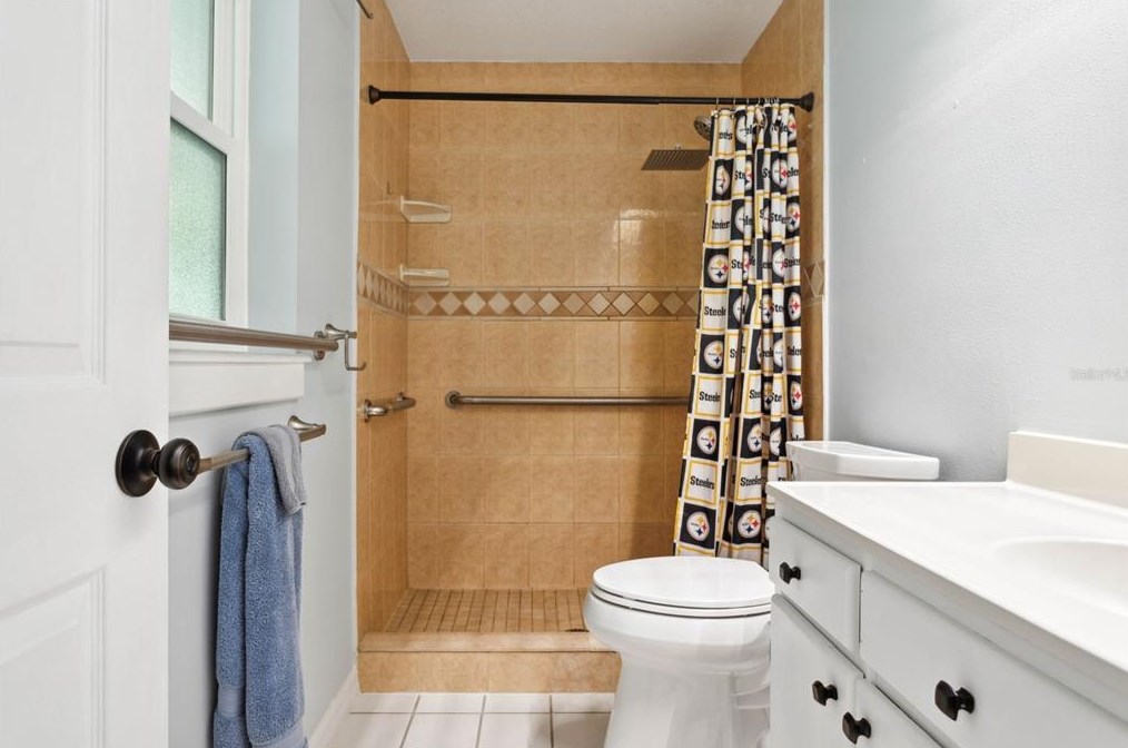 1950 Clement Rd, Lutz FL  33549-5557 exterior