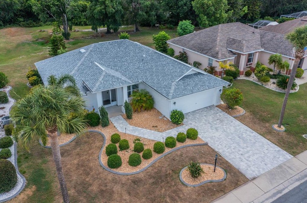311 Caloosa Woods Ln, Ruskin, FL 33573-6942