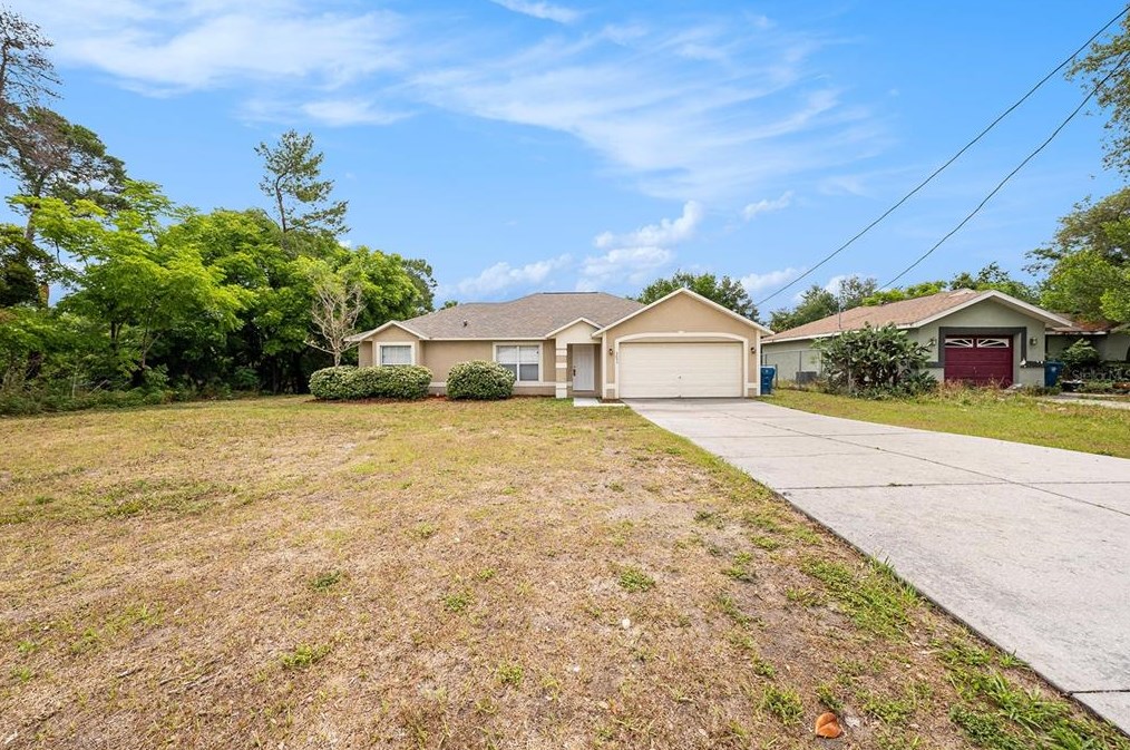 5044 Deltona Blvd, Brooksville FL  34606-1503 exterior