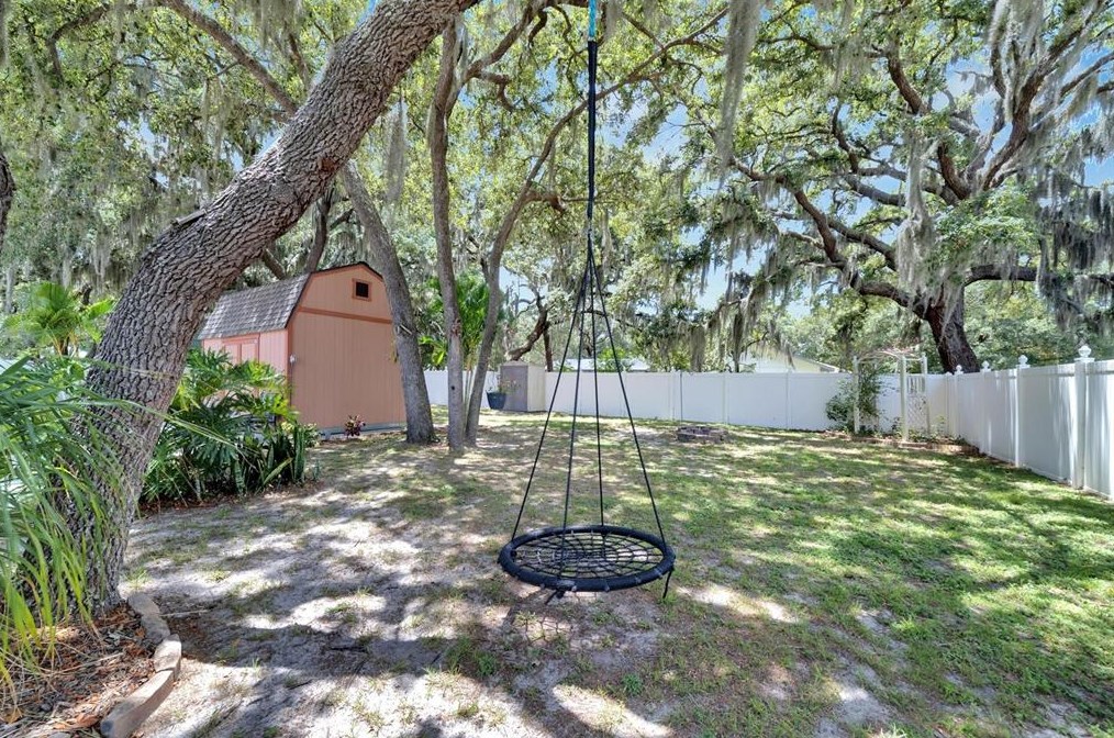 11301 Donneymoor Dr, Riverview FL  33569-9118 exterior