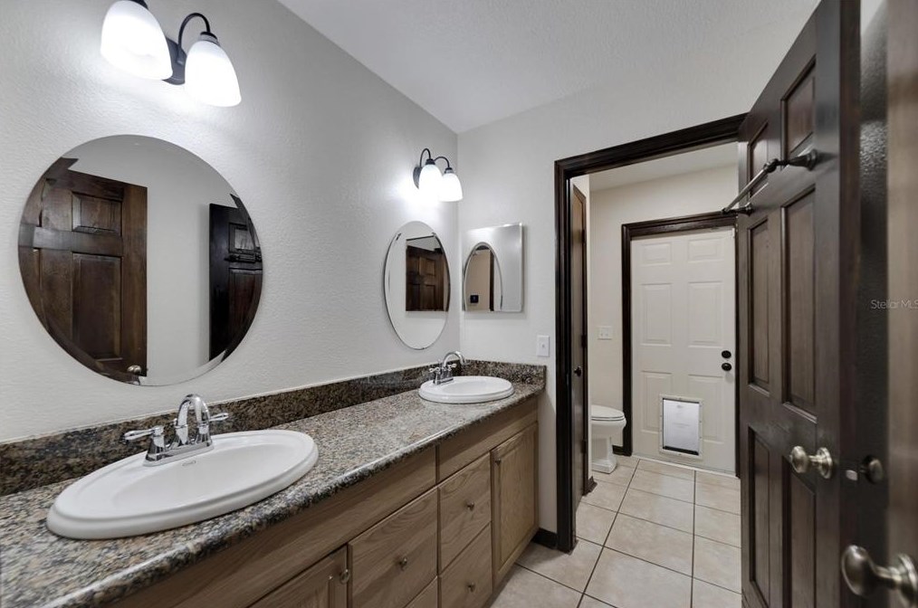 11301 Donneymoor Dr, Riverview FL  33569-9118 exterior