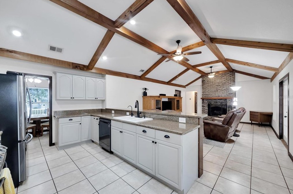 11301 Donneymoor Dr, Riverview FL  33569-9118 exterior