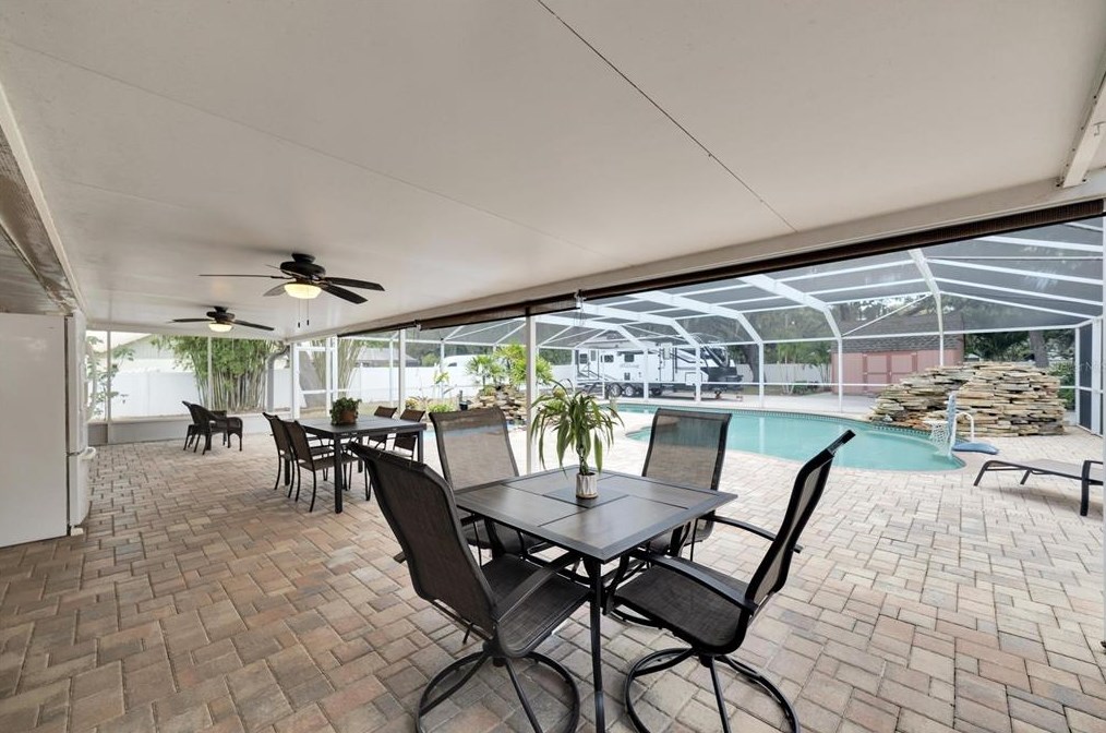 11301 Donneymoor Dr, Riverview FL  33569-9118 exterior