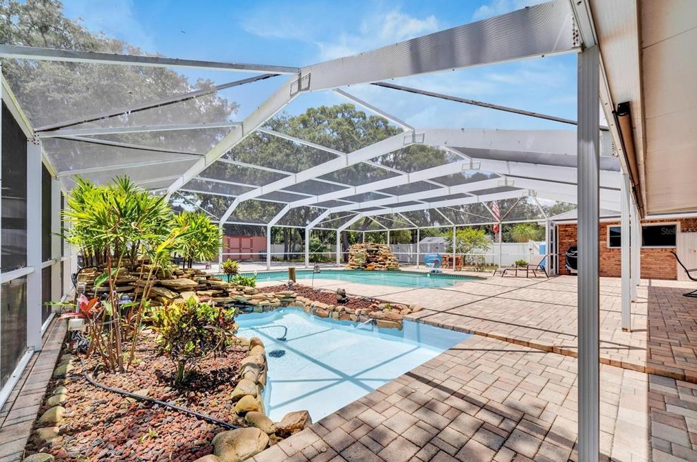 11301 Donneymoor Dr, Riverview FL  33569-9118 exterior