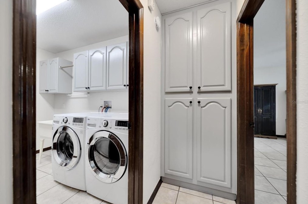 11301 Donneymoor Dr, Riverview FL  33569-9118 exterior