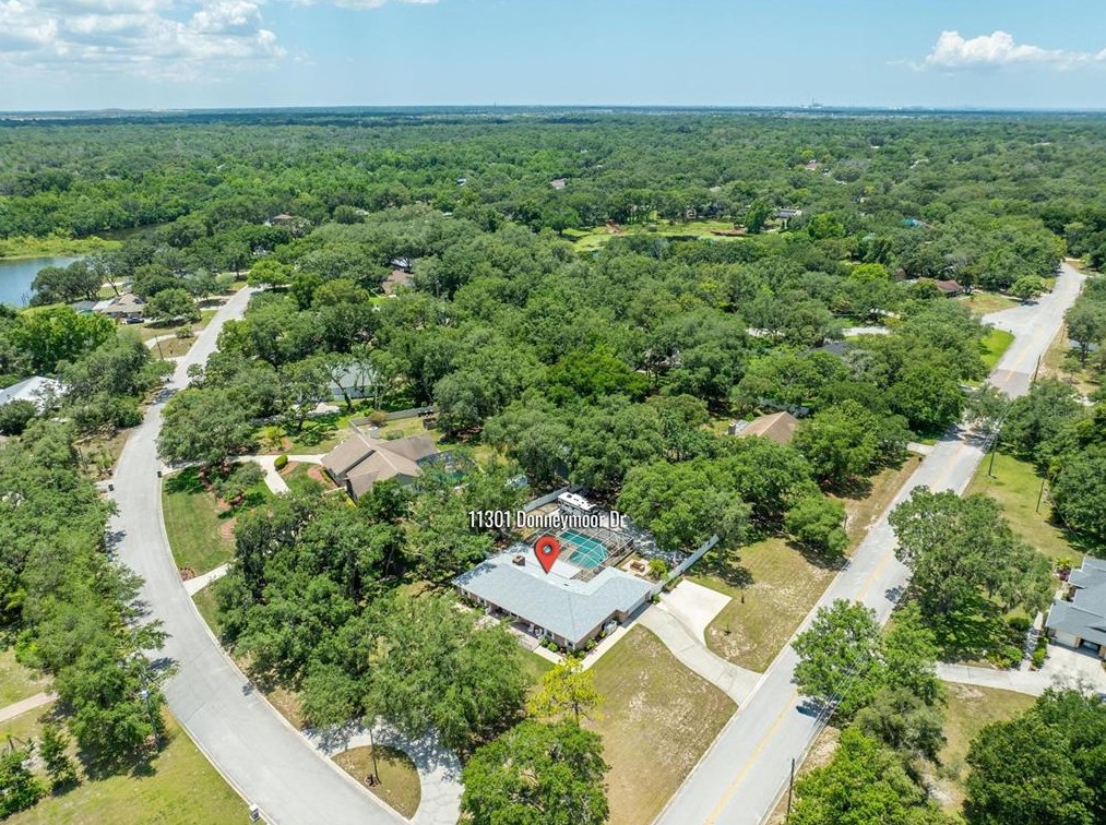 11301 Donneymoor Dr, Riverview FL  33569-9118 exterior