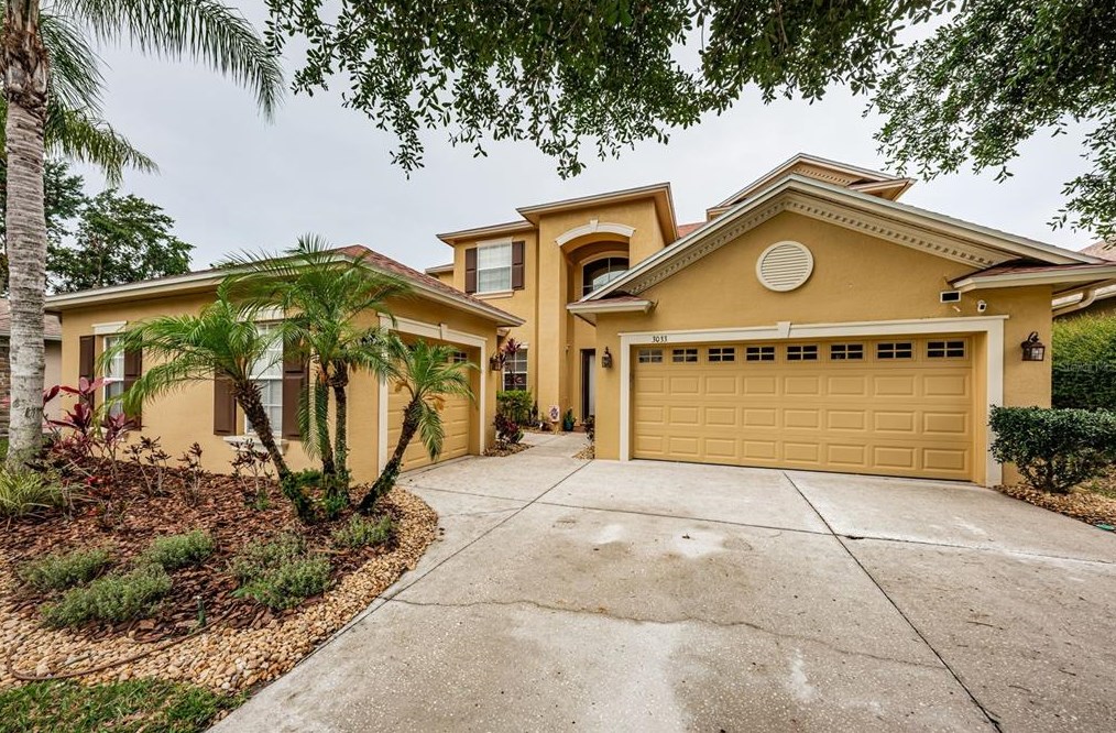 3033 Stonegate Falls Dr, Land O Lakes, FL 34638-6092