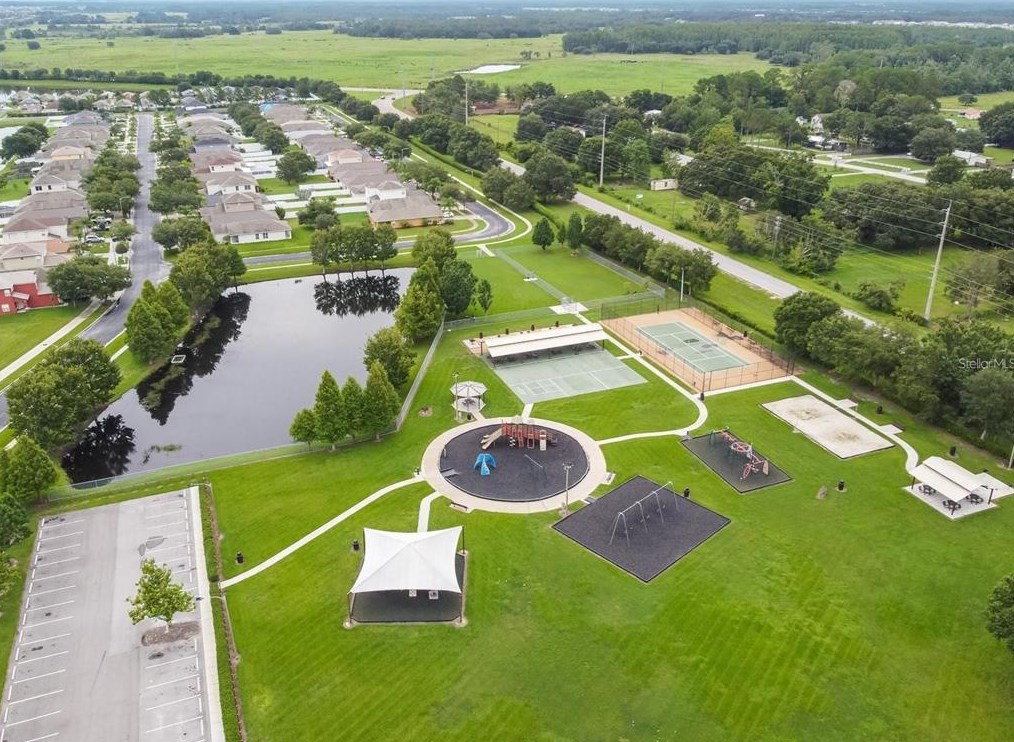 7120 Humber Cir, Zephyrhills FL exterior