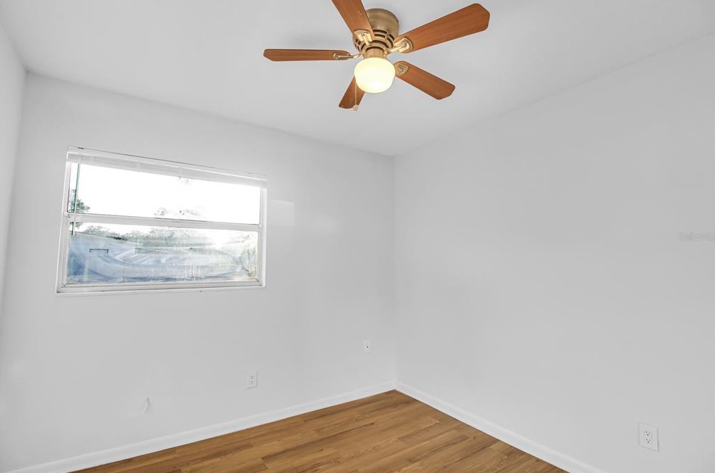 3215 Deerfield Dr, Tampa FL 33619-6526 exterior