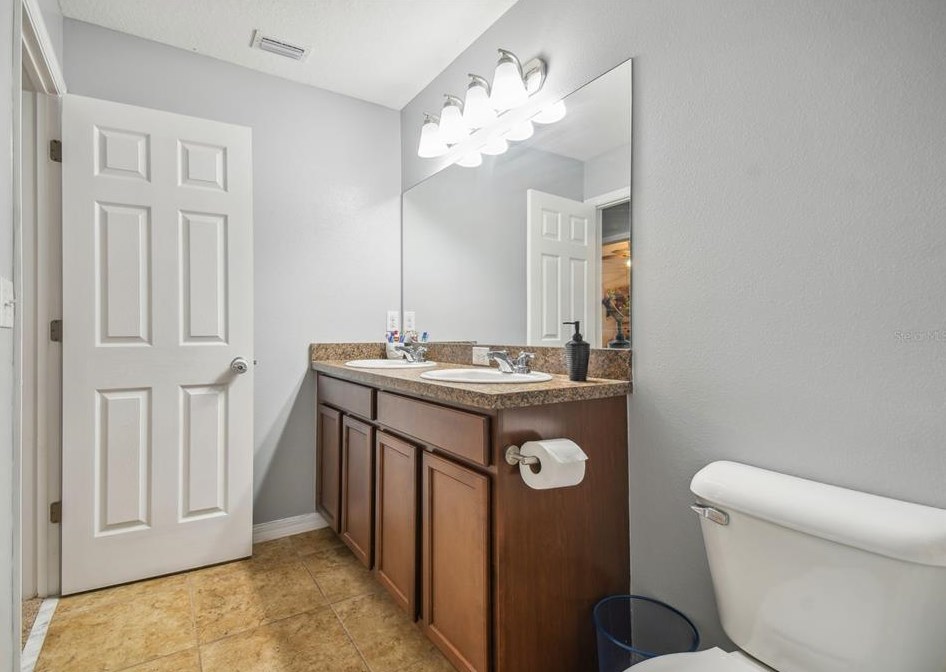 5323 Dittany Ct, Land O Lakes FL  34639-2826 exterior