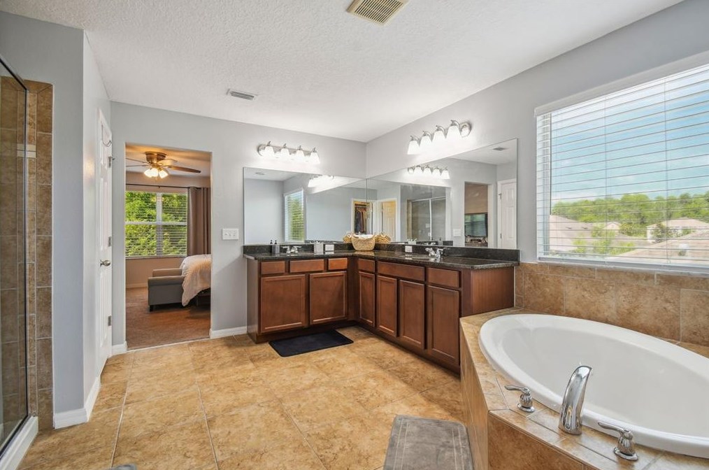 5323 Dittany Ct, Land O Lakes FL  34639-2826 exterior