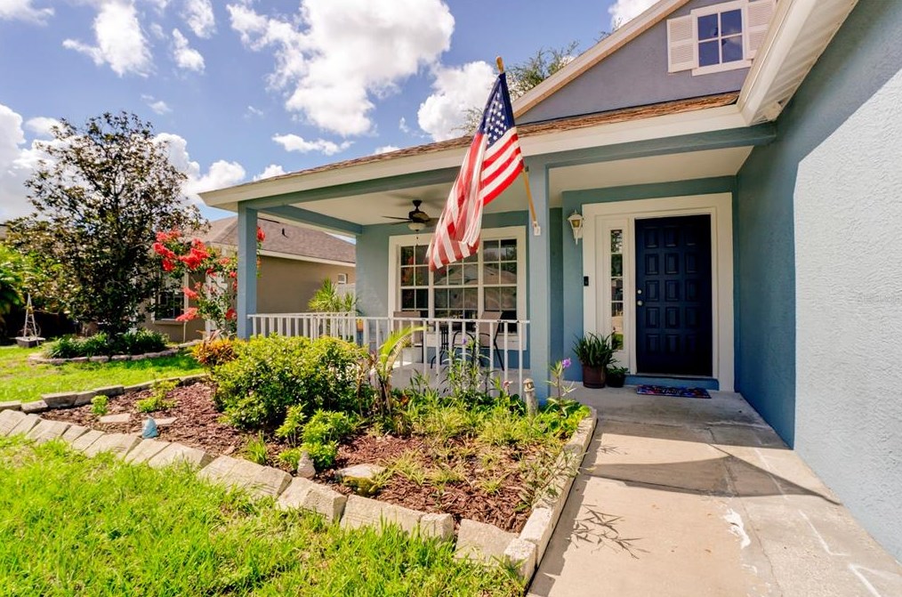 24838 Laurel Ridge Dr, Lutz, FL 33559