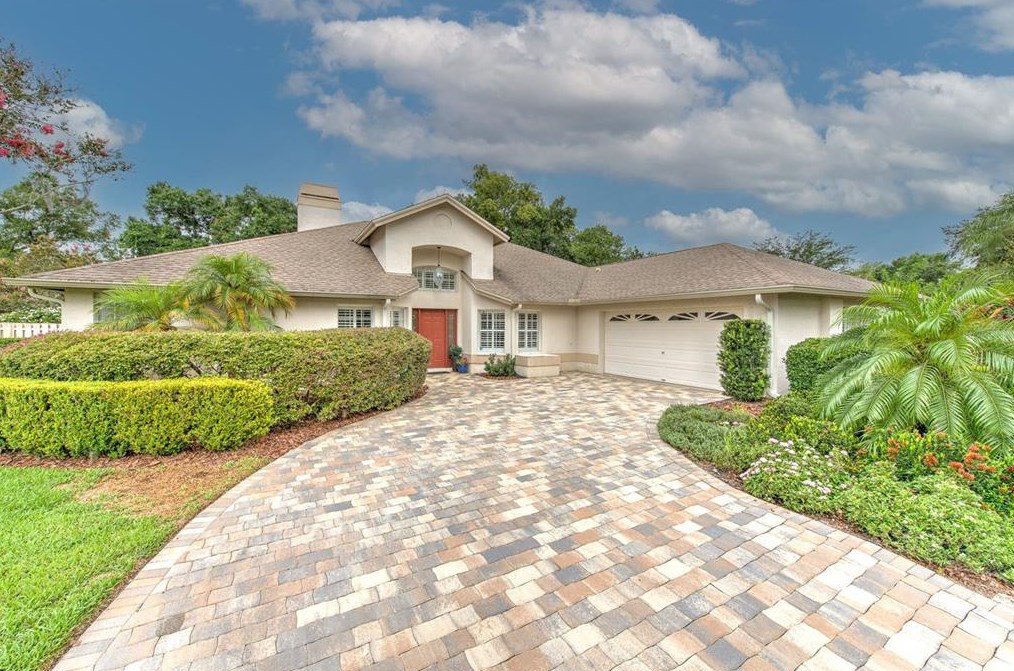 16706 Windsor Park Dr, Lutz, FL 33549