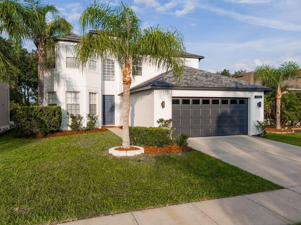 7428 Pulteney Dr, Zephyrhills, FL 33545-8308