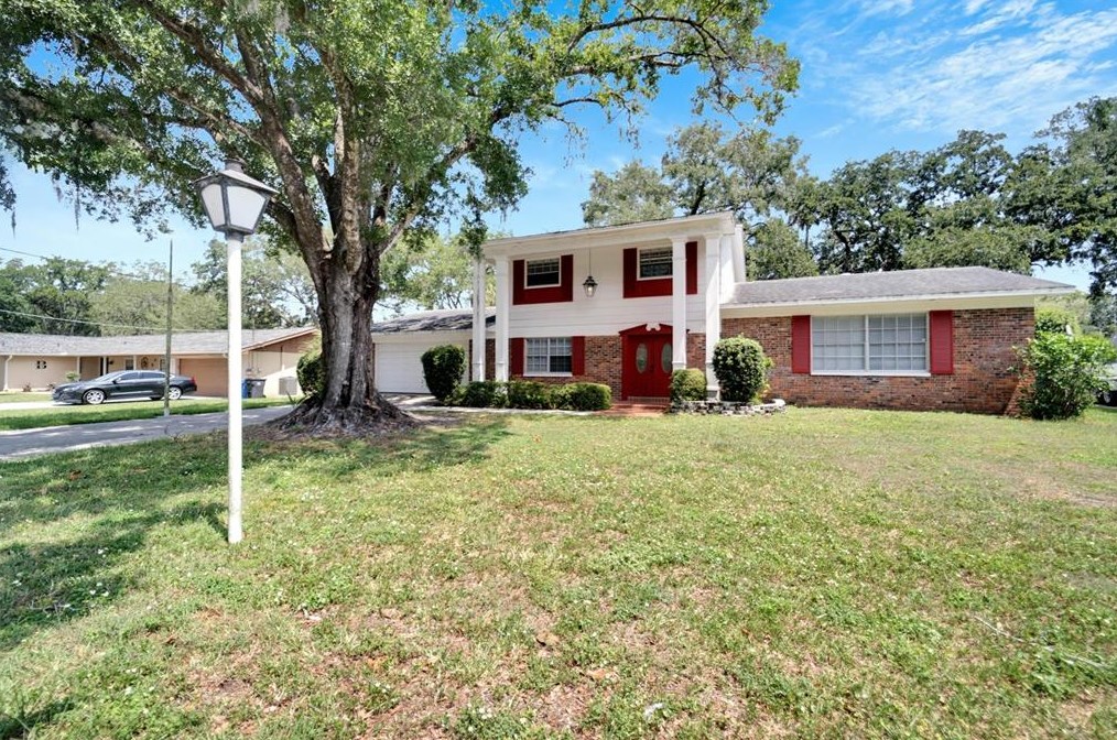 718 Debra Lynne Dr, Brandon, FL 33511-5807
