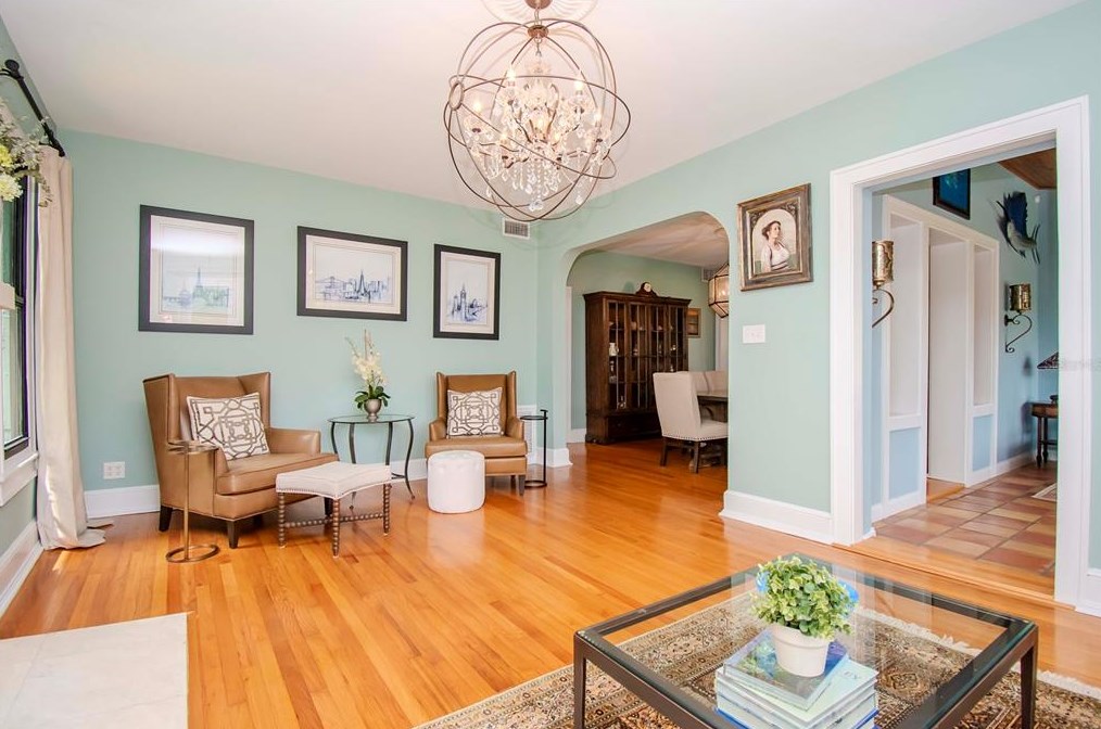 3713 Cleveland St, Tampa FL 33609-2713 exterior