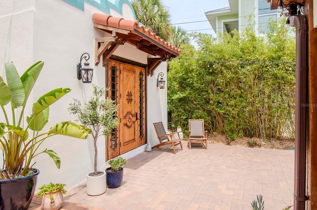 3713 Cleveland St, Tampa FL 33609-2713 exterior