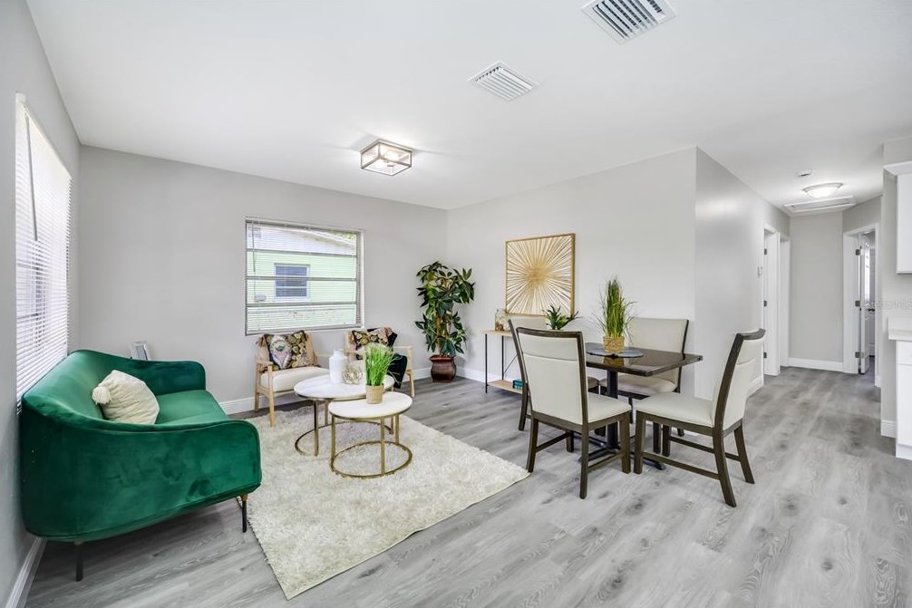 10410 22 St, Tampa FL 33612-6012 exterior