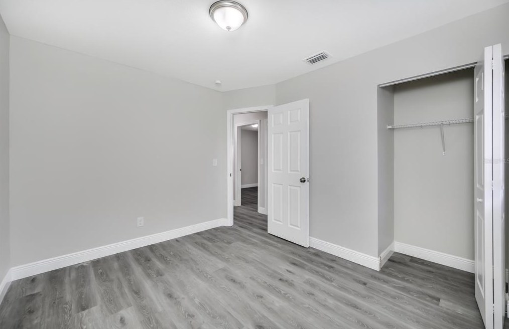 10410 22 St, Tampa FL 33612-6012 exterior