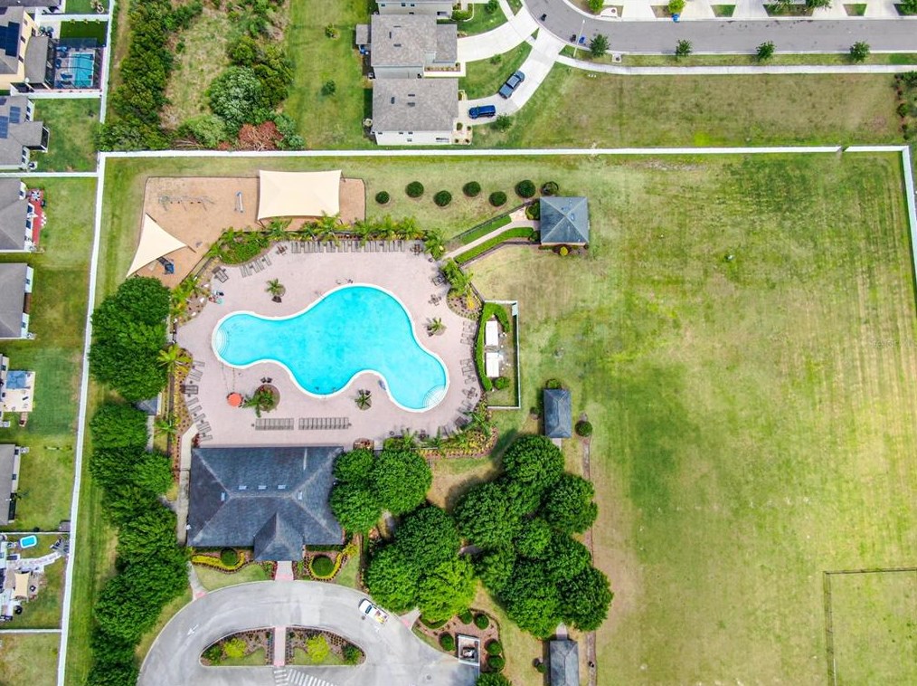 10518 Standing Stone Dr, Wimauma FL  33598 exterior