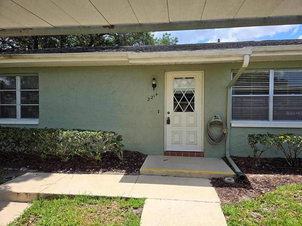 2214 Grenadier Dr #0, Ruskin, FL 33573