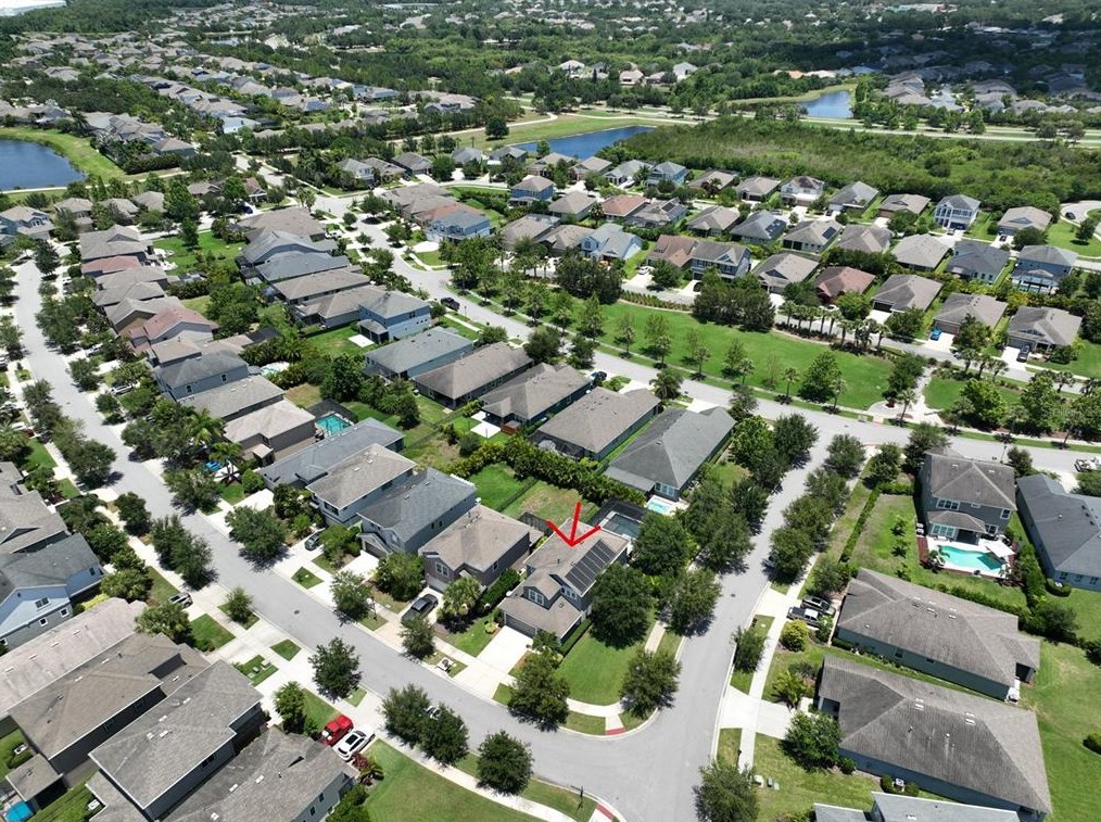 6903 Old Benton Dr, Ruskin FL  33572-1765 exterior