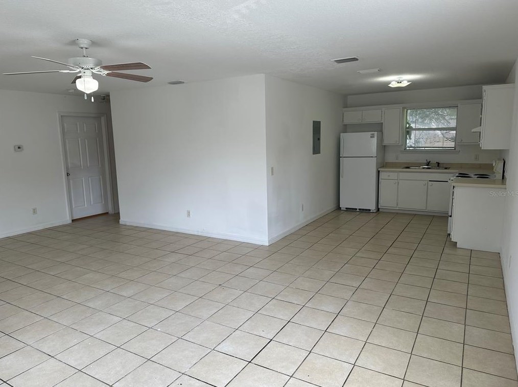 4850 9th St, Zephyrhills FL  33542-6052 exterior