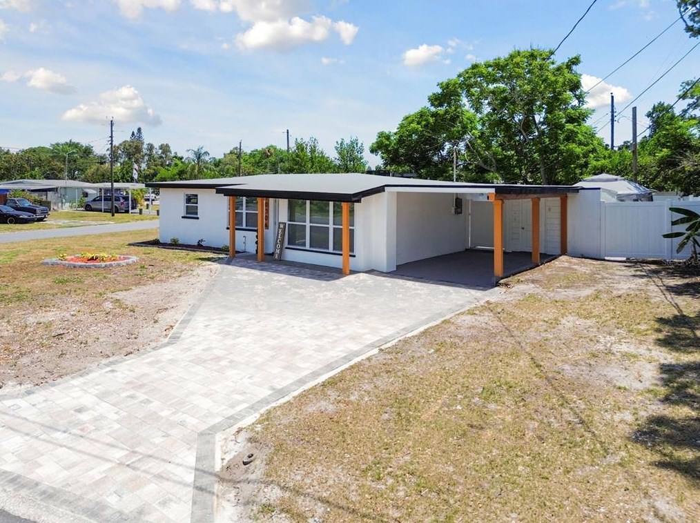 10306 117 Dr, Largo FL  exterior