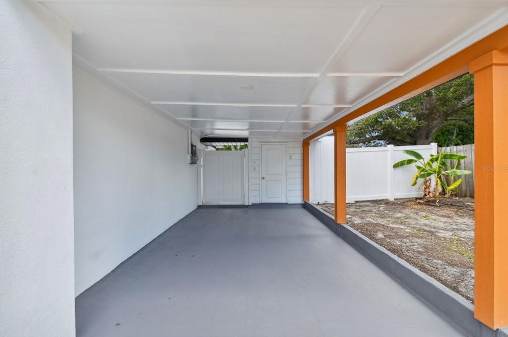 10306 117 Dr, Largo FL  exterior