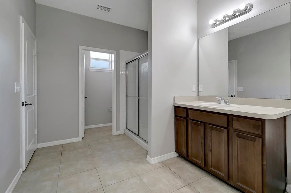 3128 Azalea Blossom Dr, Plant City FL  33567-2105 exterior