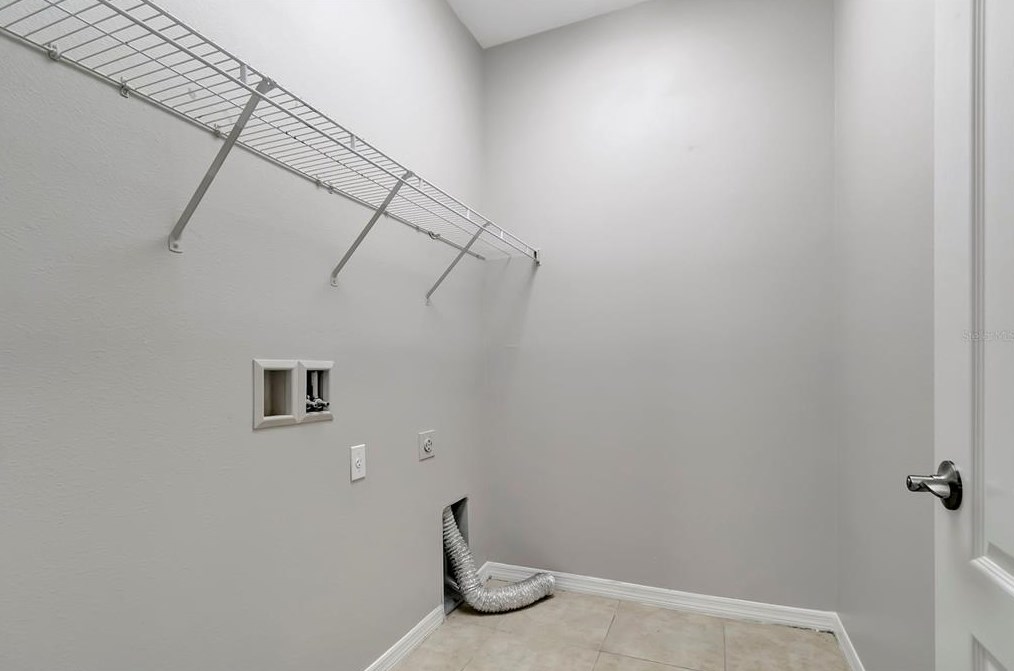 3128 Azalea Blossom Dr, Plant City FL  33567-2105 exterior